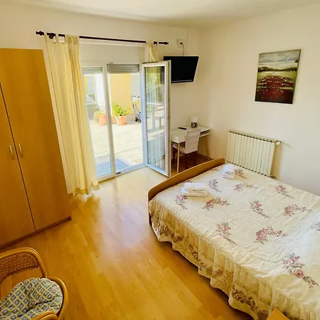 Apartment Viler