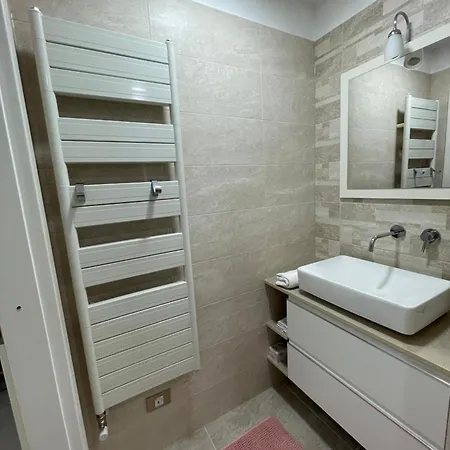 Viler Apartment *