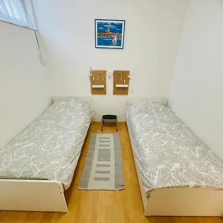 Viler Apartment