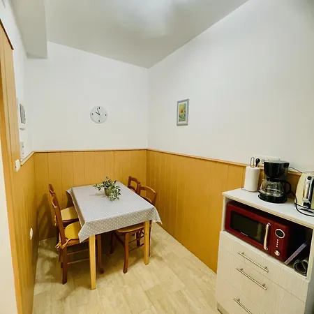 Apartment Viler