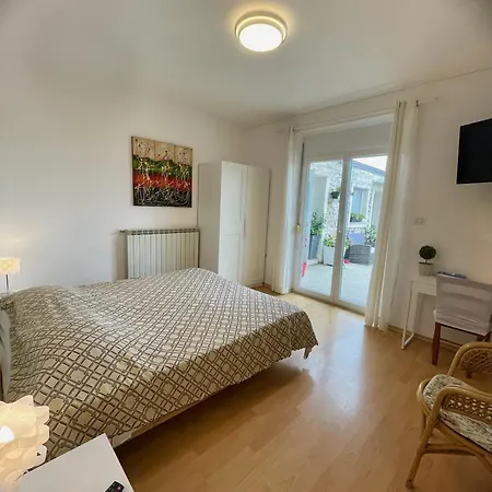 Viler Apartment *